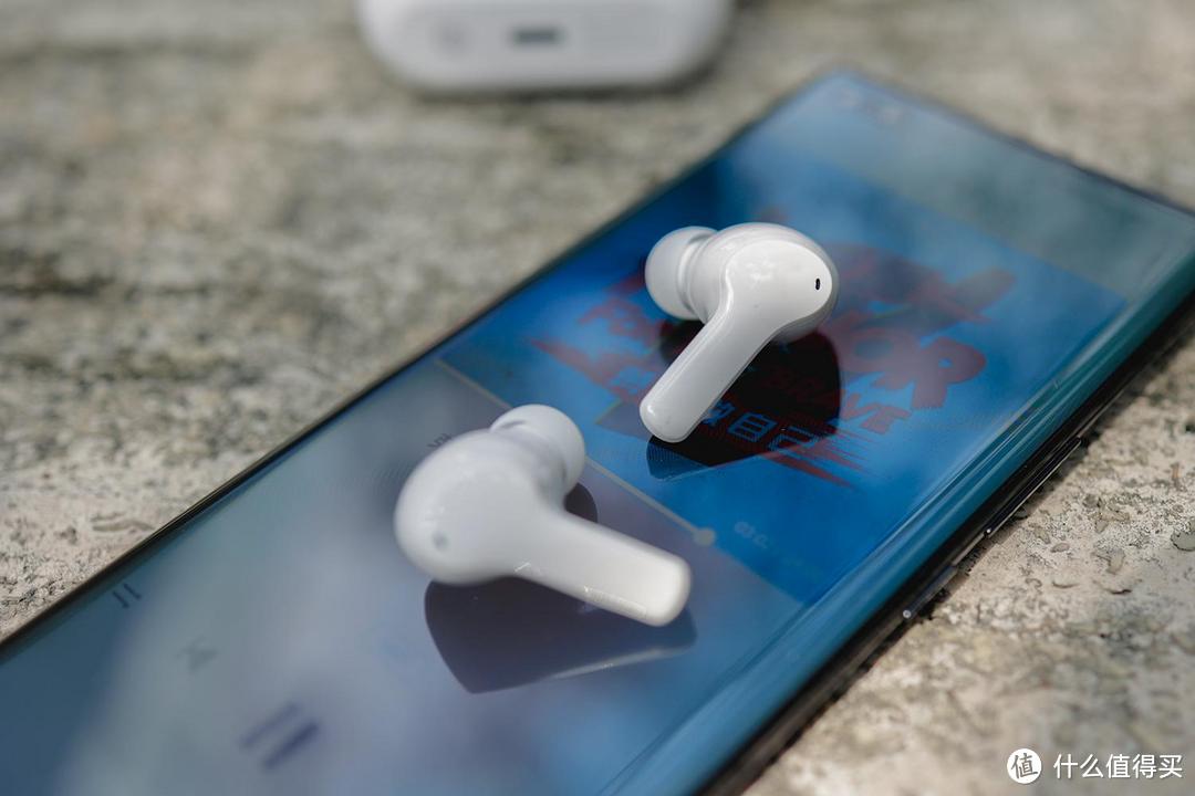 网红耳机荣耀亲选 Earbuds X1，靠什么圈粉数十万人？