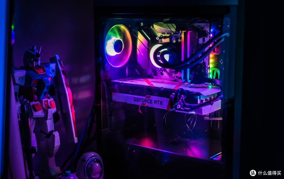 不用“捡垃圾”!400出头就可入手全新RGB“光污染”360水冷?