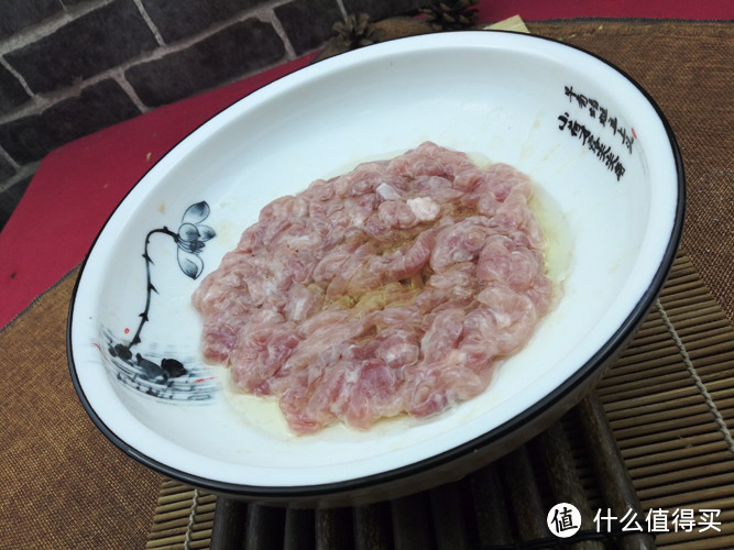 炒肉丝总是不滑嫩，多年大厨为你揭秘，如何做出美味豆角炒肉丝