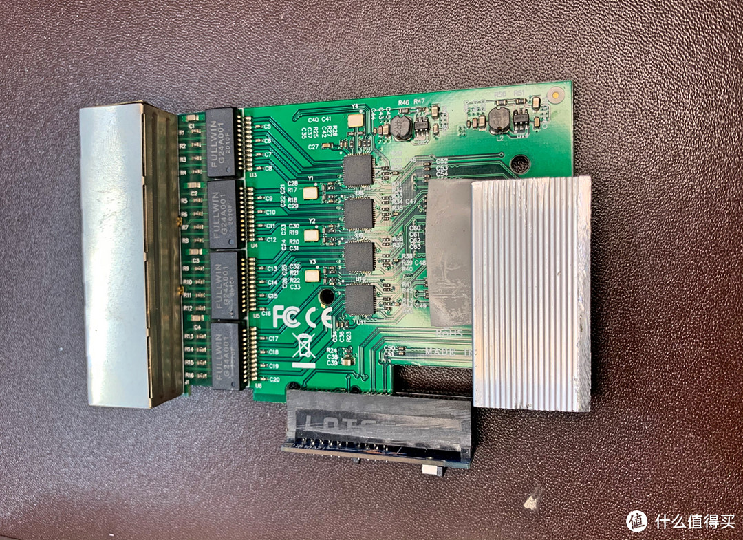 时空魔盒小主机 爆改5千兆软路由 迷你PCIE转PCIE 插4千兆网卡方案