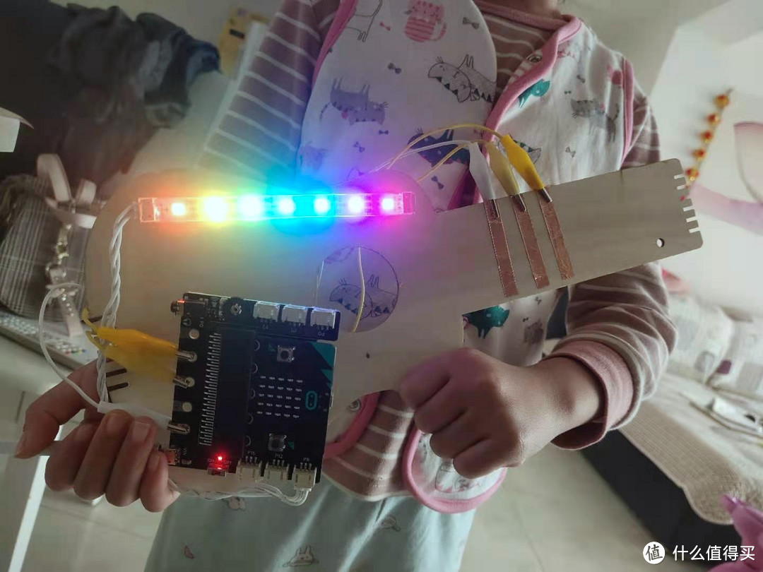 DFRobot编程玩具：编程激发孩子无穷创造力的优秀教材