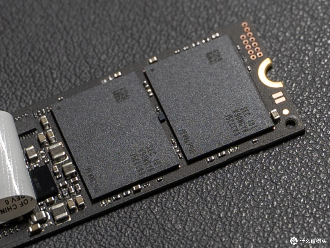 本站首晒，一元一G的PCIe 4.0*级固态，三星PM9A1 512G测评