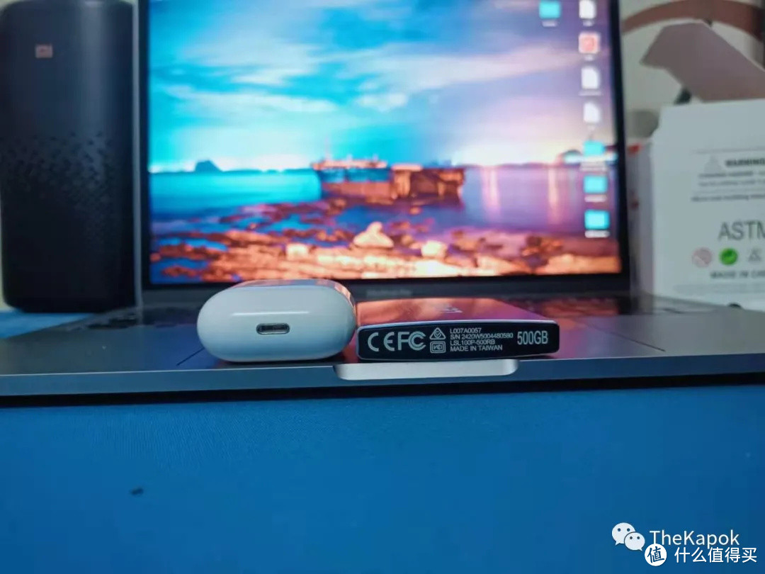 开箱一个精致小巧的移动SSD - 雷克沙SL100Pro