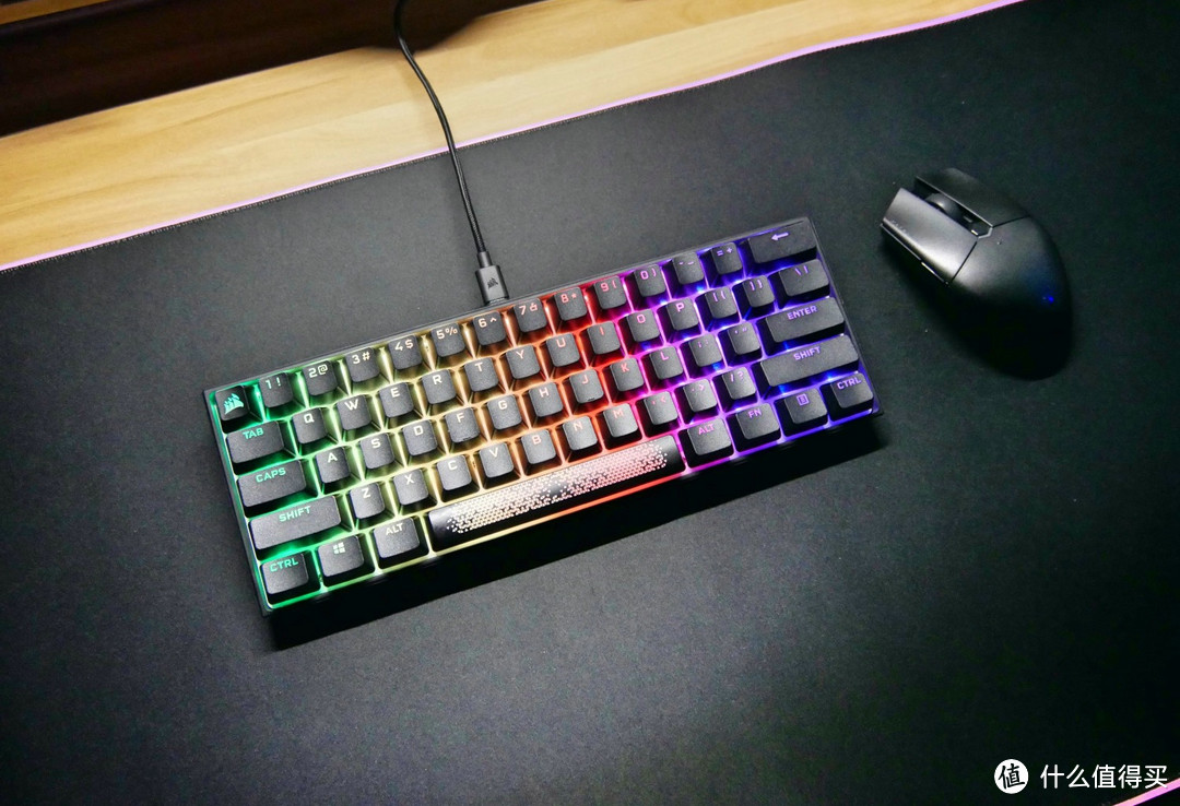 性能强劲的小钢炮——海盗船K65 RGB MINI机械键盘