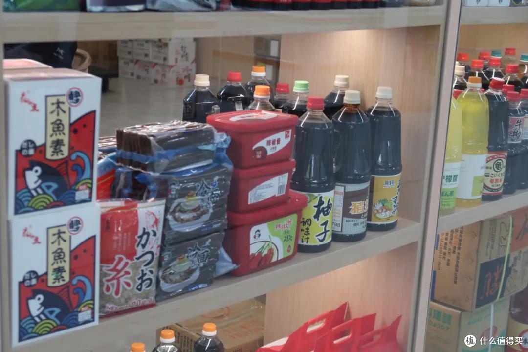 在这个足足2万平的奇妙海鲜“商场”,我找到了赚钱的动力