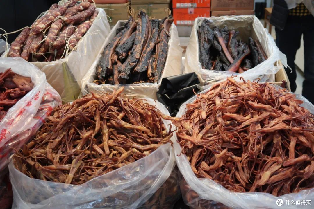 在这个足足2万平的奇妙海鲜“商场”,我找到了赚钱的动力