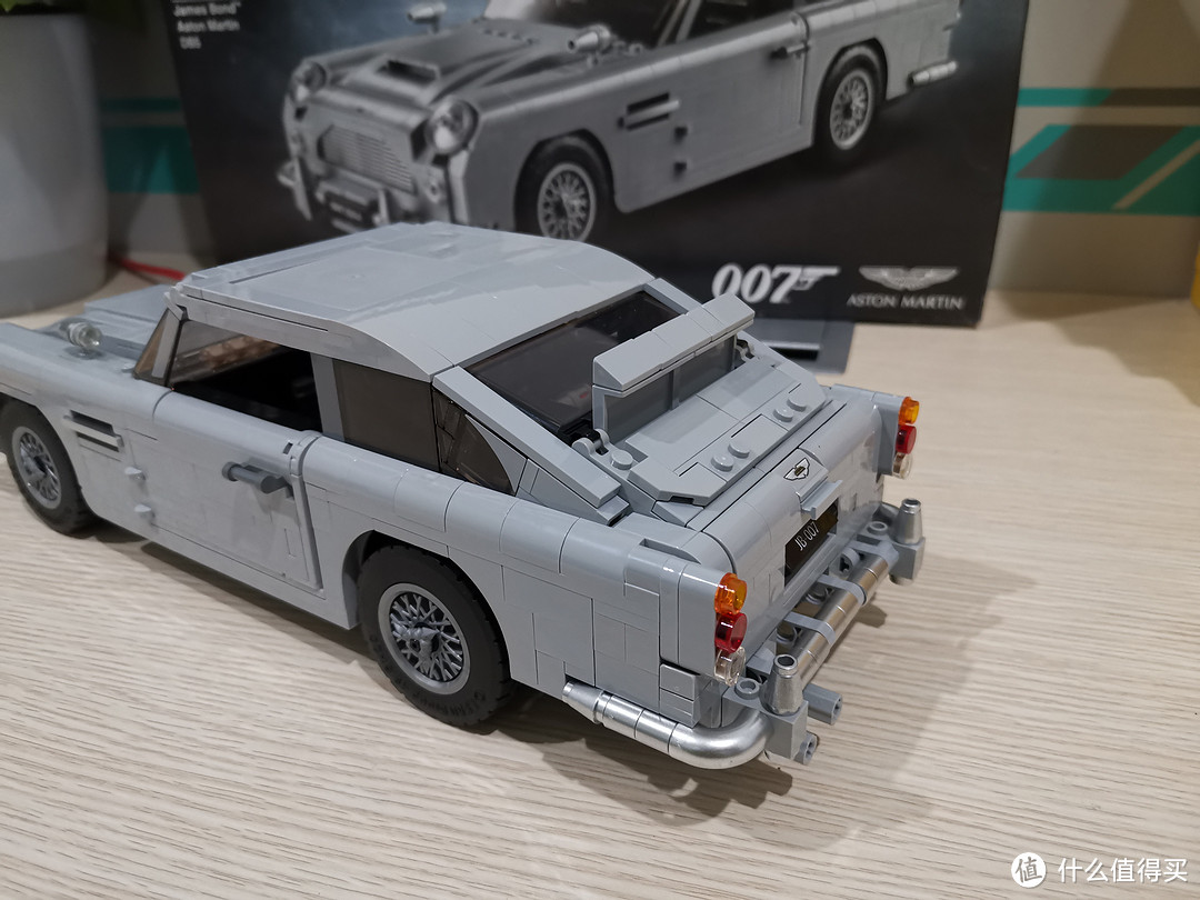 LEGO 10262 007的酷帅座驾 阿斯顿马丁DB5