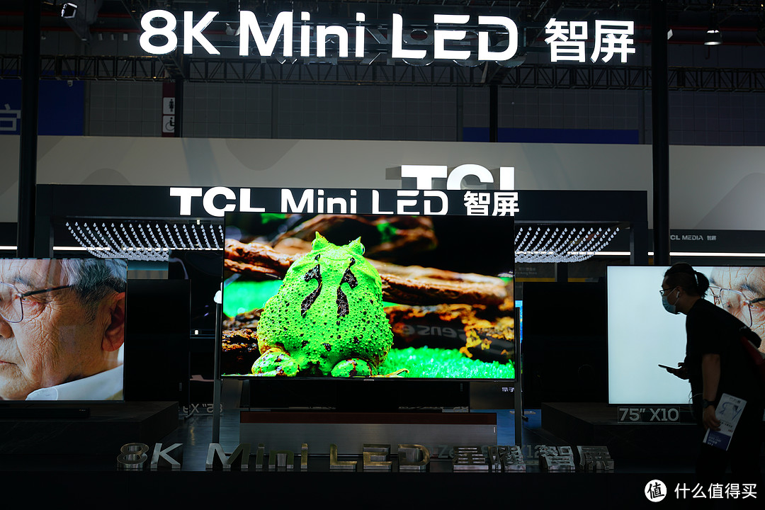 2021值选AWE：满屏黑科技 TCL 85X12 MiniLED 8K电视