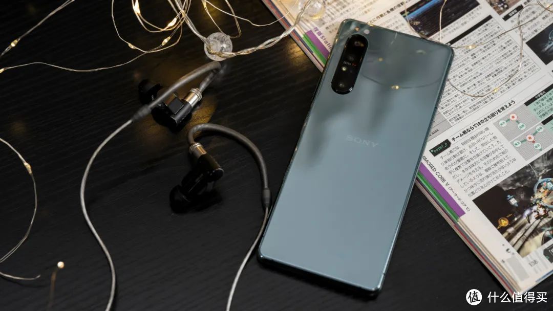 都2021年了，资深影音发烧友为何最终选择了索尼Xperia 1 II