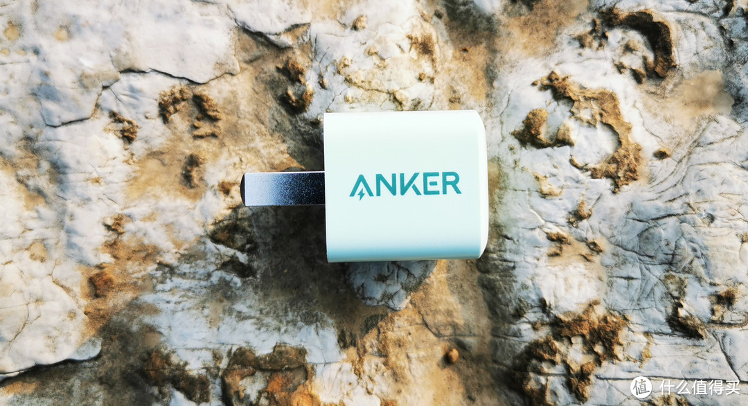 后浪小彩充-Anker Nano 20W 彩色亲肤线快充套装