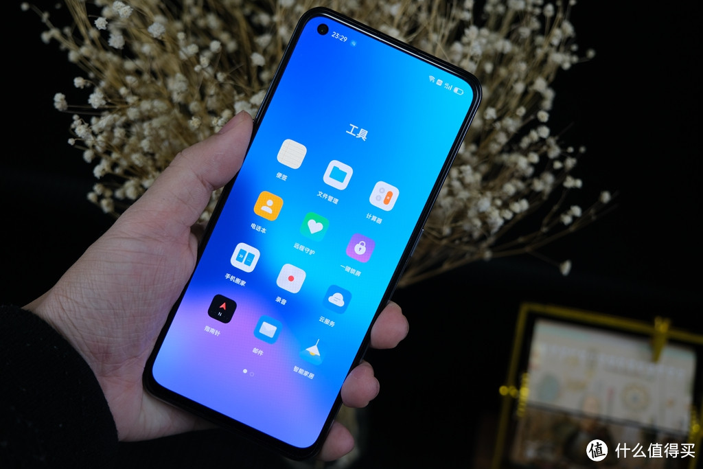 realme GT全面评测：性能强，但设计有缺陷