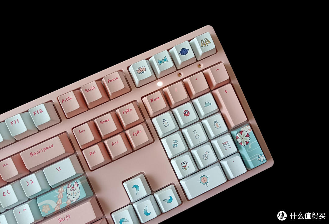 俘获老夫的少女心,萌物二次元,ikbc狐樱机械键盘体验