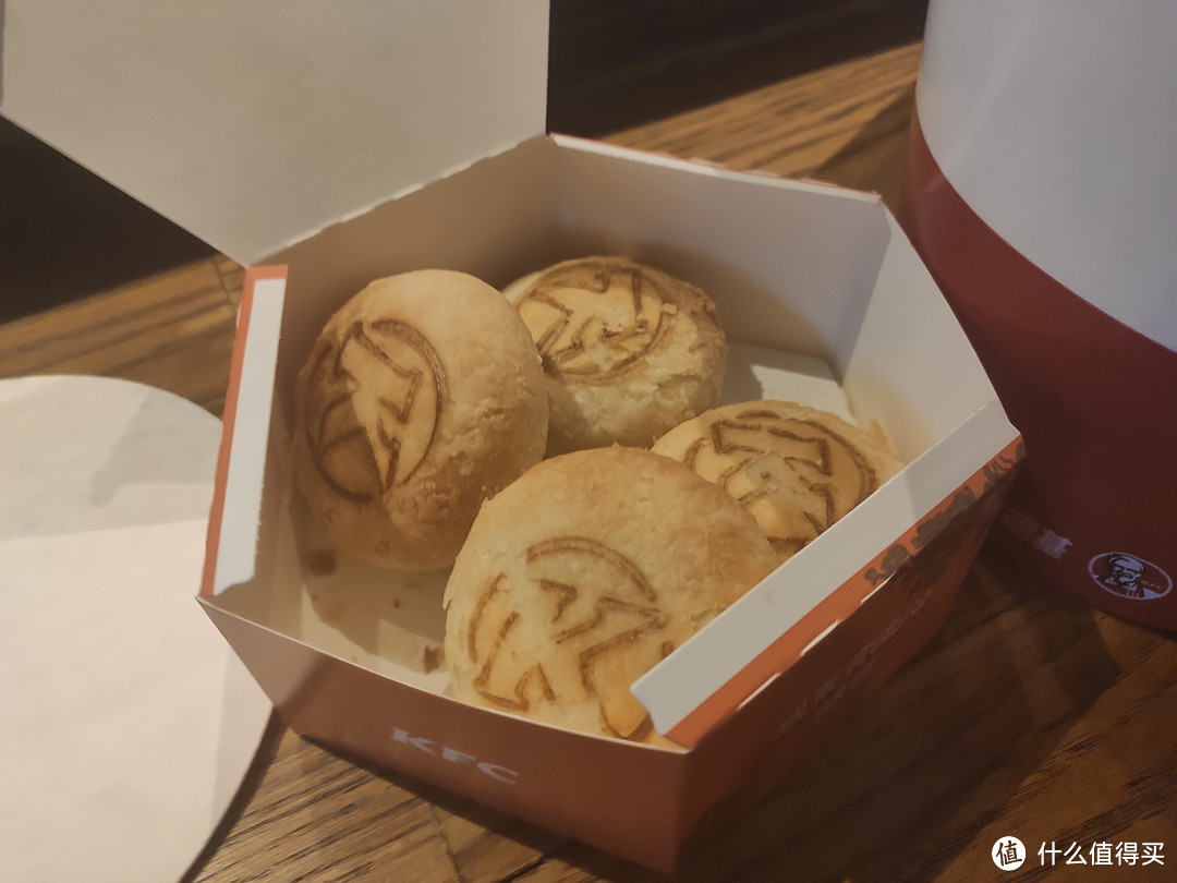 肯德基女孩的吃鸡总结,告诉你哪些值得吃!