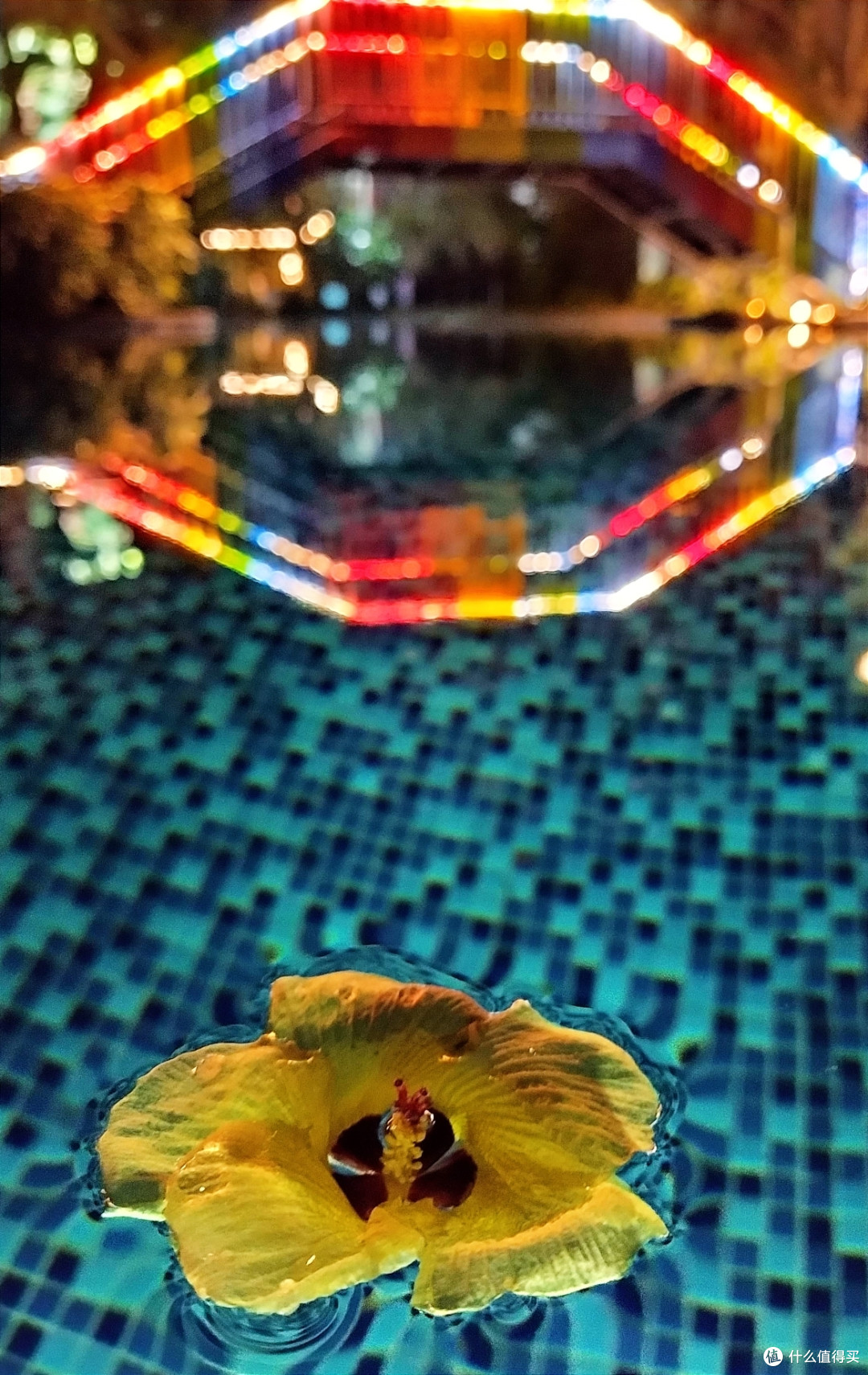 可泡可浪:宝墩湖湖山温泉度假村