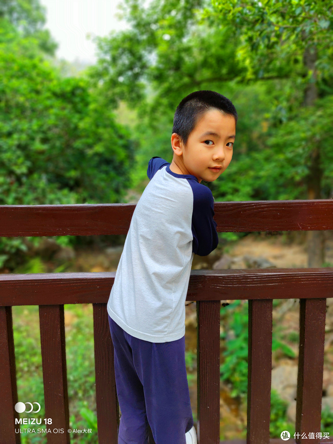 小屏满血旗舰，聊一聊入手已经半个月的魅族 18使用感受