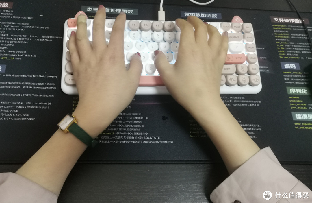 键盘也可以这么萌？IQUNIX M80无线蓝牙机械键盘体验分享！