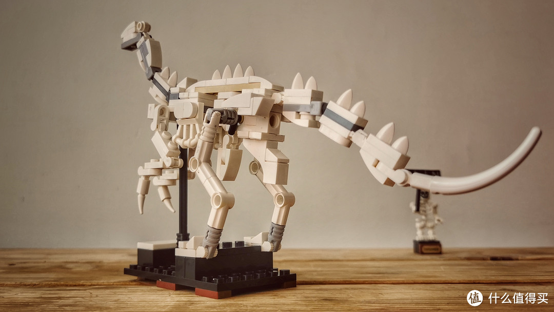 作者:s7evinde作品:副栉龙s7evinde大神的副栉龙,头部的弯弯是它的