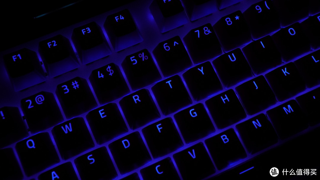 征服你的少女心,雷蛇Razer 2021款黑寡妇V3粉晶键盘开箱评测