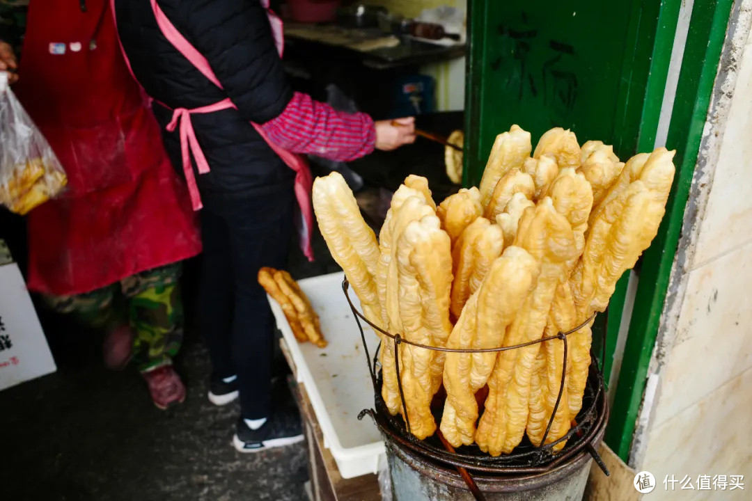 碳水炸弹十块钱吃到饱，武汉的早餐真的太危险了