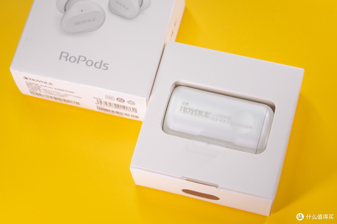 精致、轻盈、好耳机——柔宇RoPods真无线耳机体验