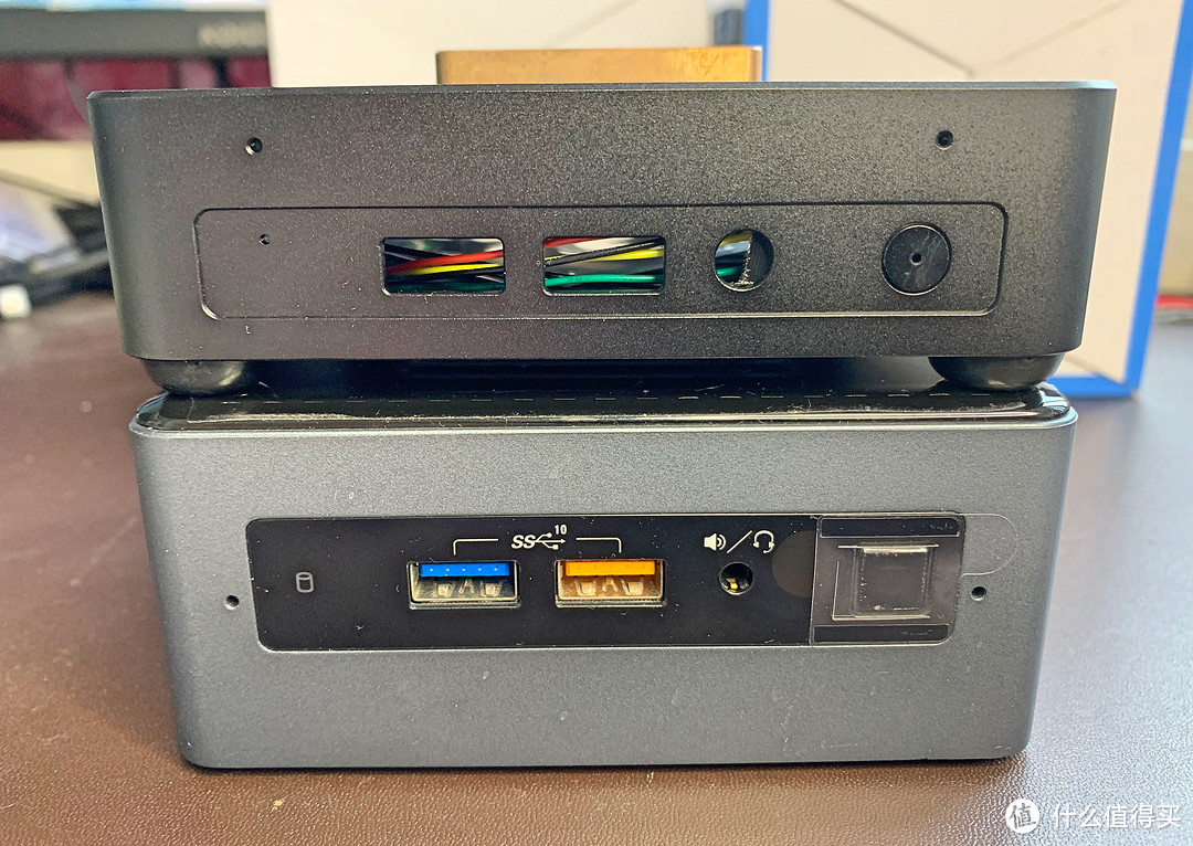 NUC8双烤50W不爆炸？DIY PC版机箱焦作人 小伙直呼：魔鬼吧！