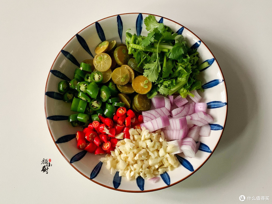 4月碰到此海鲜别手软，煮好淋入料汁一拌，够鲜美