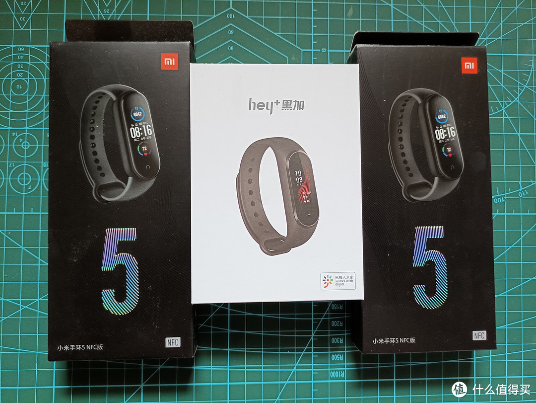 迟到半年的小米手环5开箱晒物