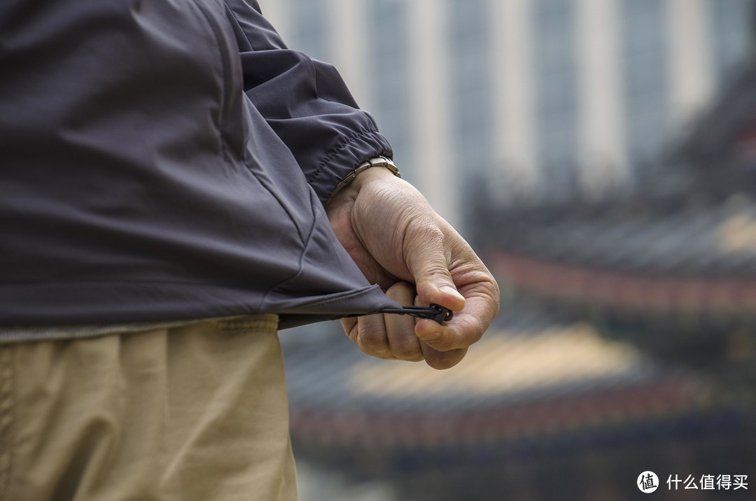 简约春装还是立领开衫好：图途户外休闲夹克