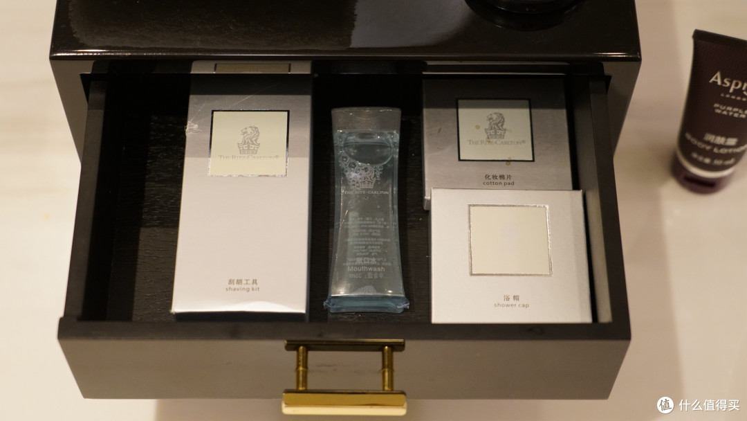 最雍容华贵的"栗子"，天津丽思卡尔顿酒店套房体验