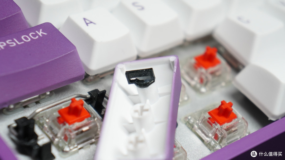 致敬小丑?低调内敛但强大的铝厂IQUNIX Joker RGB多模机械键盘