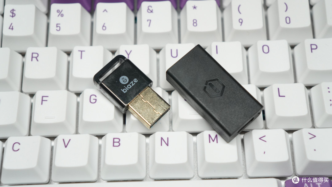 致敬小丑?低调内敛但强大的铝厂IQUNIX Joker RGB多模机械键盘