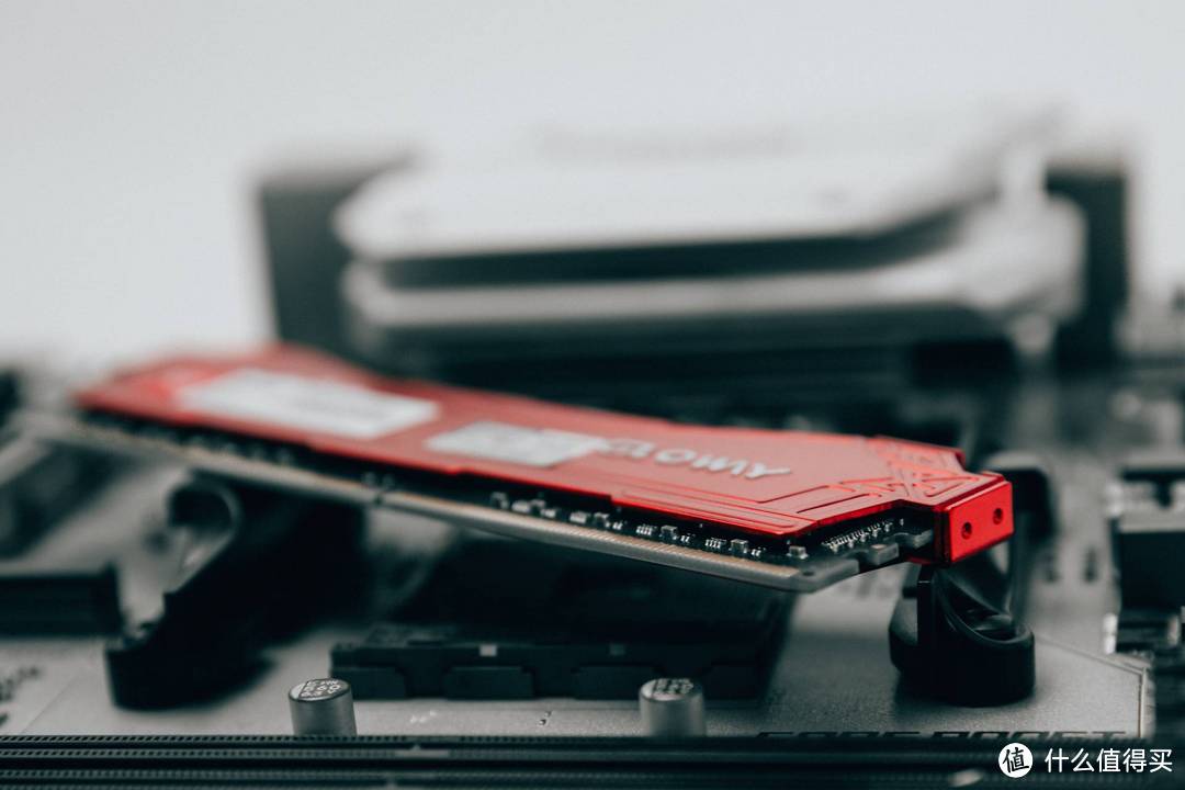 科技列强阴影笼罩下的国货之光——光威弈Pro DDR4 3200内存评测