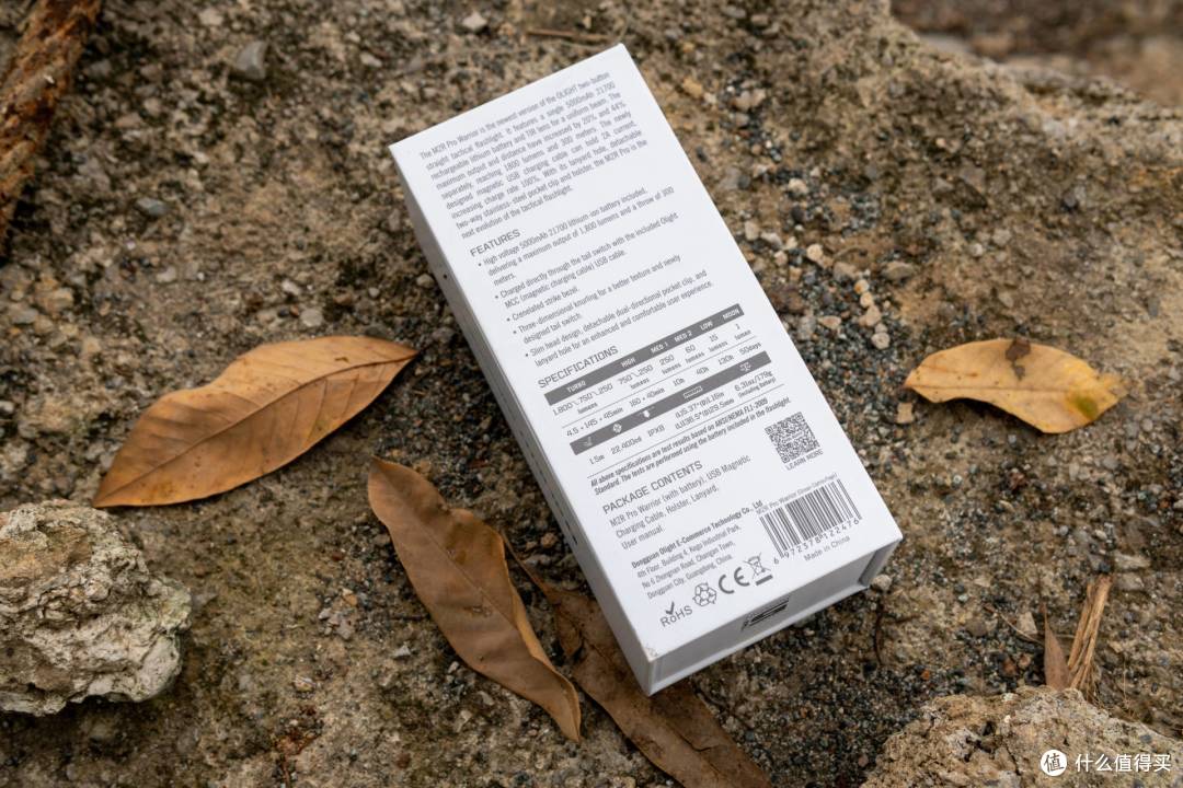 这么好看的战术手电，Olight M2R PRO海军蓝如何？
