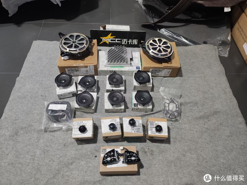 奔驰GLE450 Coupe轿跑改小柏林之声音响，ACC自适应巡航