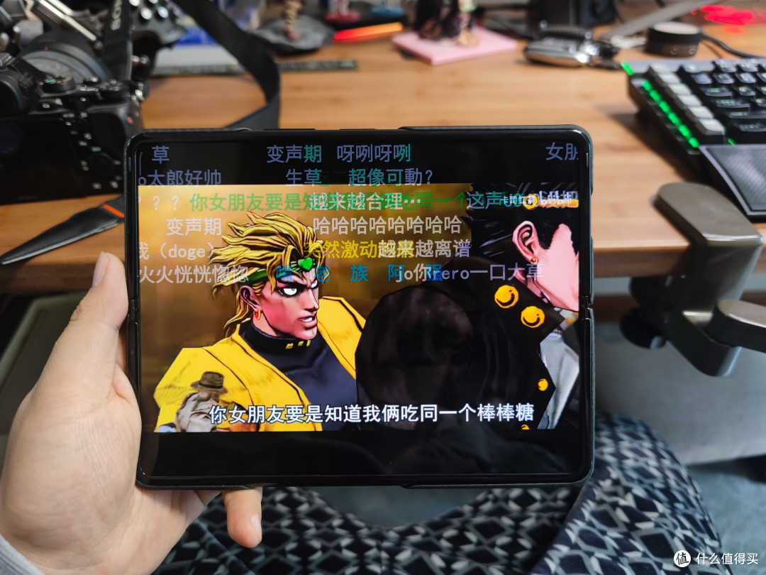 年轻人的第一台折叠机：小米MIX FOLD开箱！