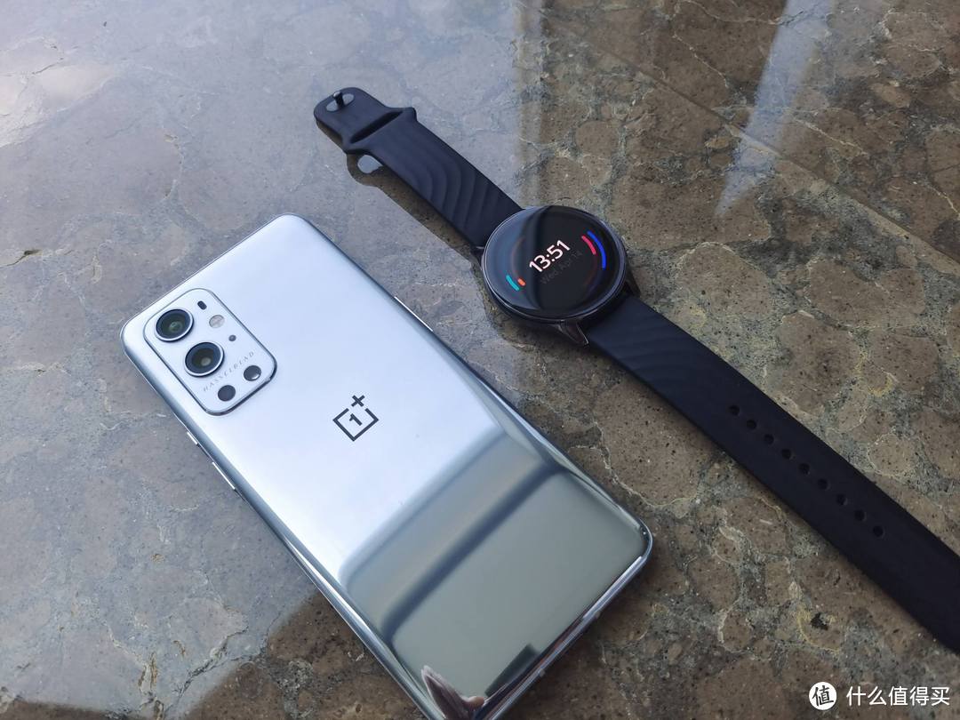 OnePlus Watch｜延续一加风格的穿戴利器