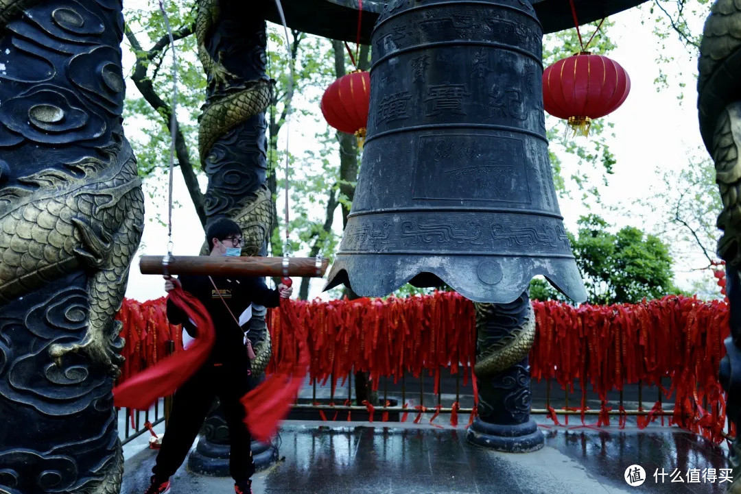 杭州终极拜佛攻略|走这条路,一天解锁灵隐法喜7大宝藏寺庙!