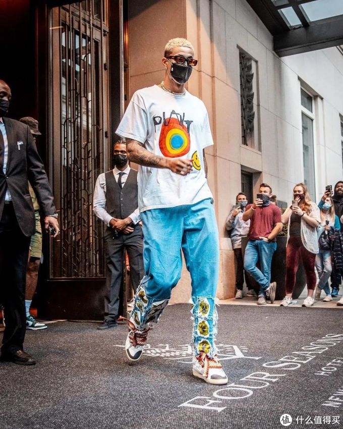 李宁又一重磅联名,竟然还是Travis Scott同款~