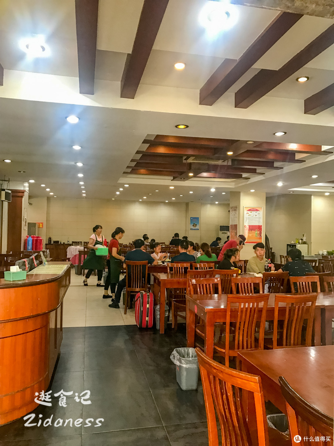 本地人推荐的店是否就靠谱，其实也未必——探店扬州毛牌楼大酒店
