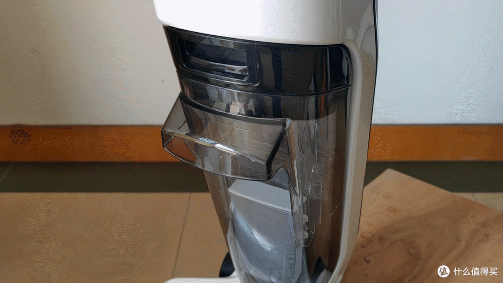 湿垃圾、黏腻污渍用吸尘器和电拖把搞不定?试试这款MOVA无线自清洁洗地机 Rolla5!