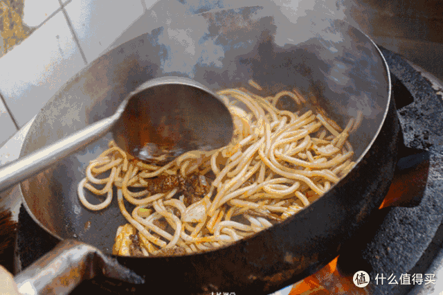 新疆第一站,除了羊肉串还有这么多美味?!