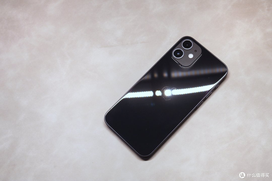 因为极致,所以小众 | iPhone 12 mini主观体验分享