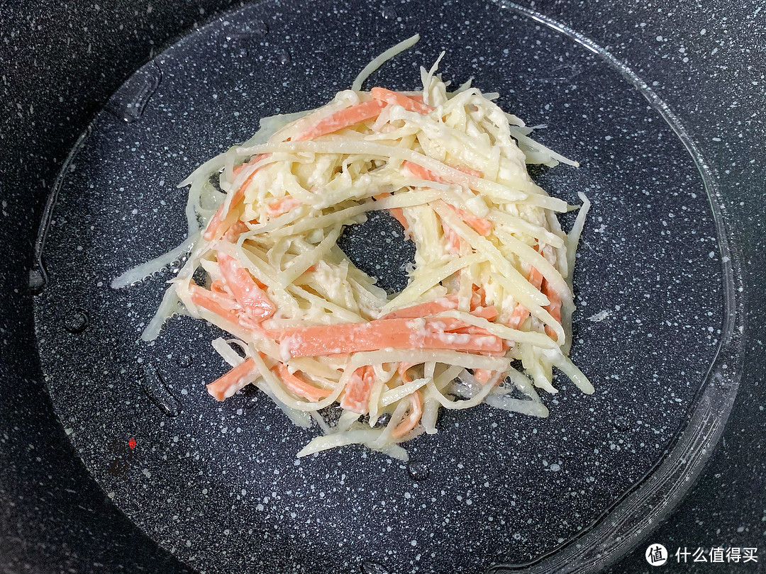 我家土豆从来不炒着吃,简单一做,金黄香脆,大人小孩都爱吃