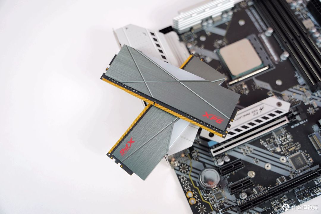 横刀切空气，5800X+RX 6800 XT 3A主机装机分享