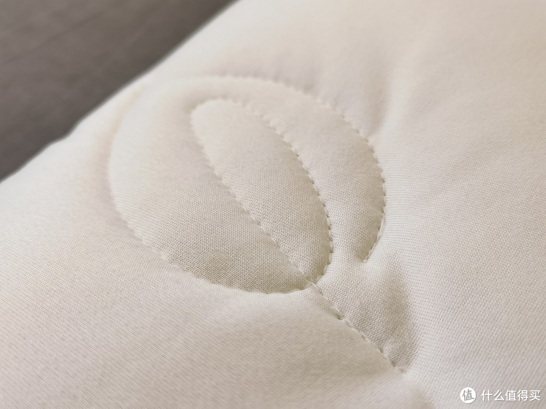 乍暖还寒的初春，盖这款棉花糖般手感的草本抗菌大白被太舒服了