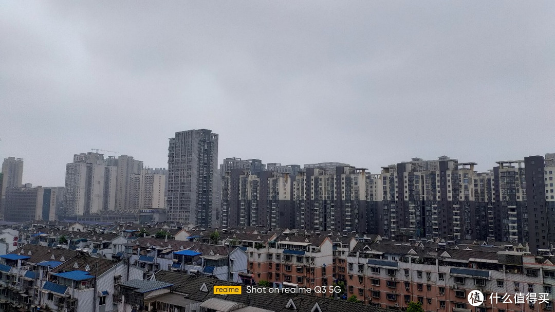 realme Q3上手,骁龙750G来到千元价,性价比再次“飞跃”!