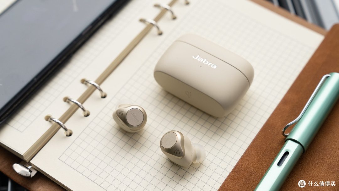 TWS耳机的优秀体验不止于音质,还有舒适和个性化调节,Jabra Elite 85t体验