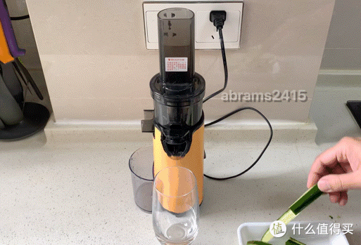 要甜不要糖--果汁选高速离心榨汁机还是原汁机?实测4款告诉你谁值得买