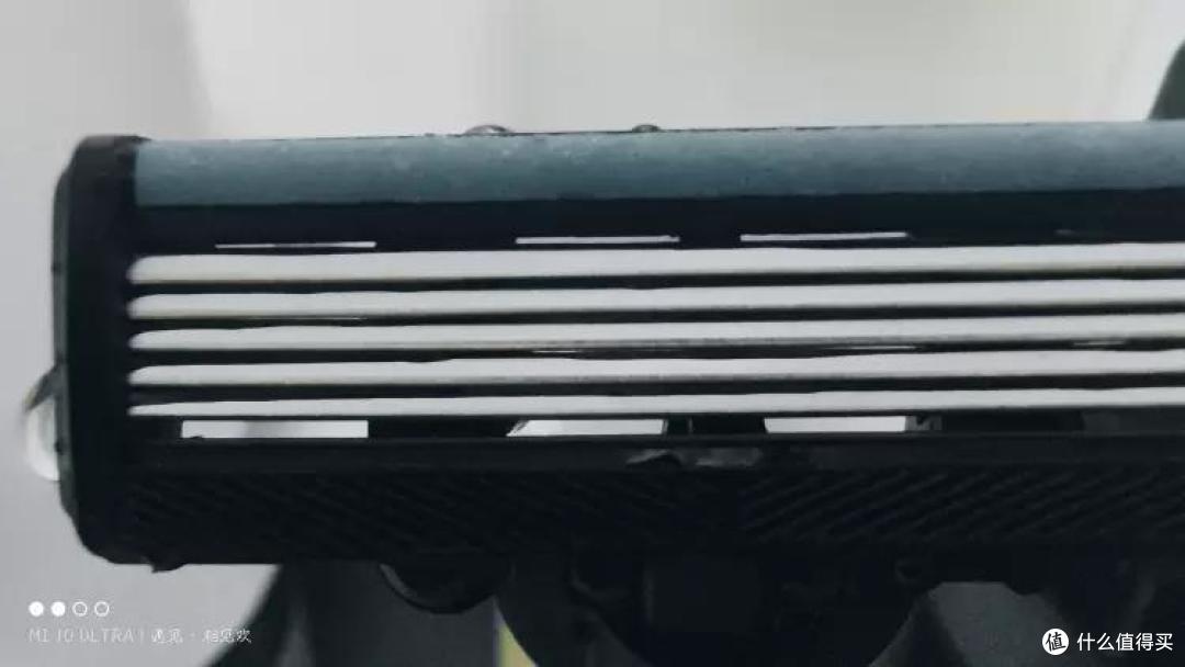 狂野后的儒雅—手动剃须刀,才是男人最后的浪漫