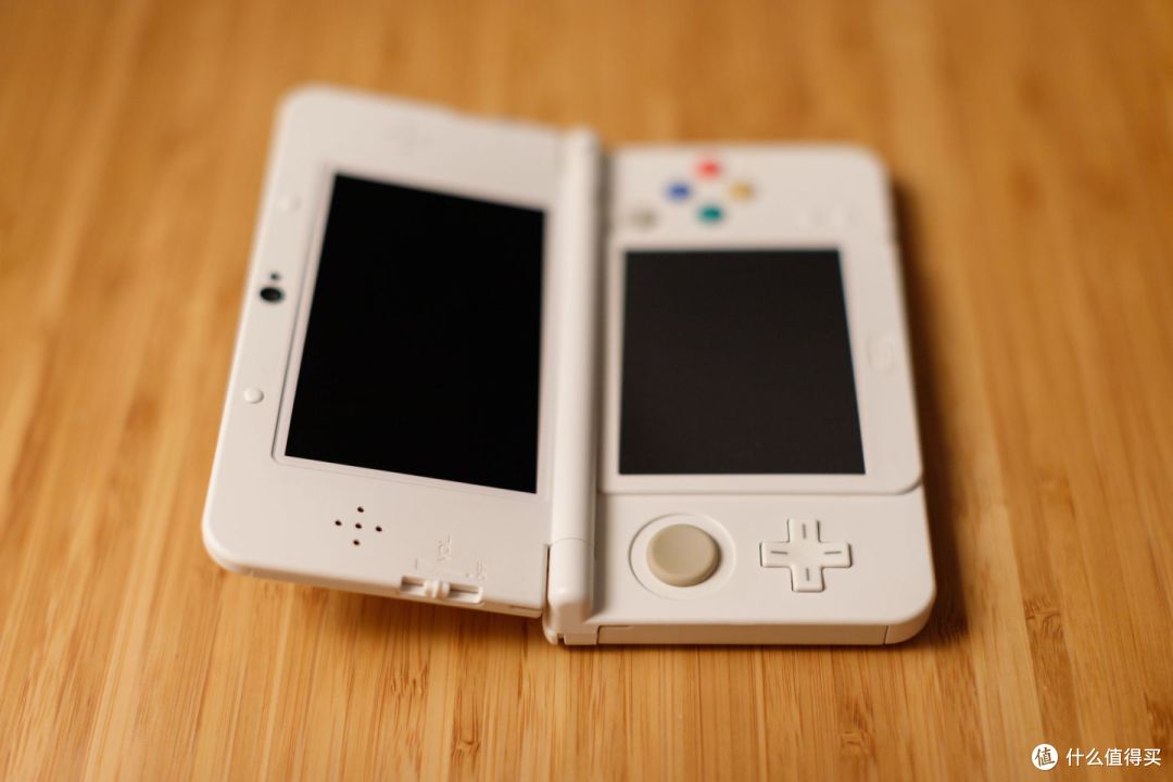 这个十字键只能去Switch lite上找了